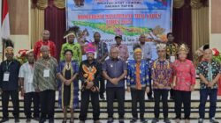 Konferensi Dewan Adat Yapen, Ketua Dewan Adat Papua Yan Pit Yarangga Apresiasi Pj Bupati Yapen