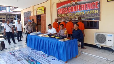 MAKAR ! Konferensi Negara Republik Melanesia di Serui, Polres Yapen Bekuk 4 Tersangka 1 DPO